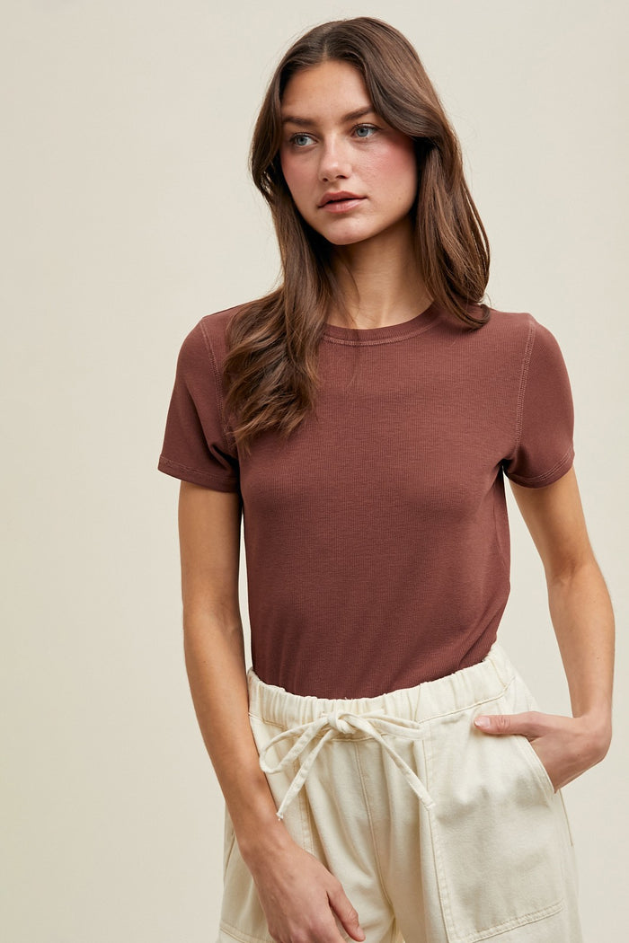 Brown Ribbed Short Sleeve Curved Hem Maternity Top