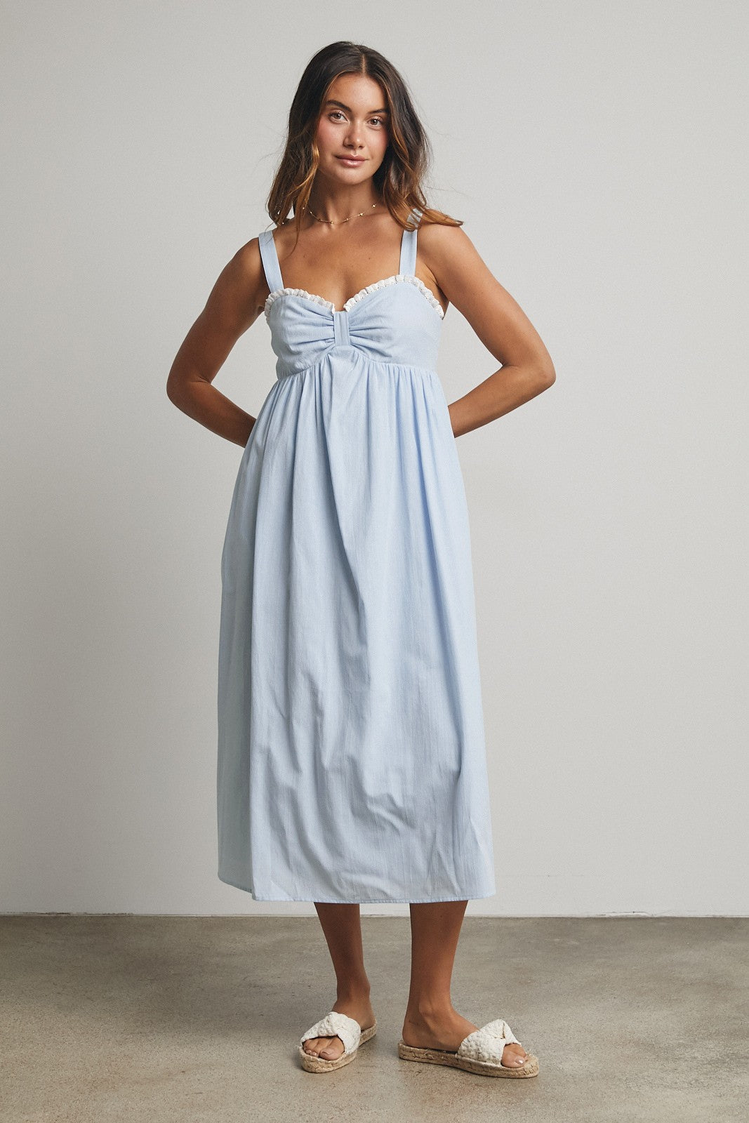 Blue Ruffle Trim Sweetheart Neckline Midi Dress