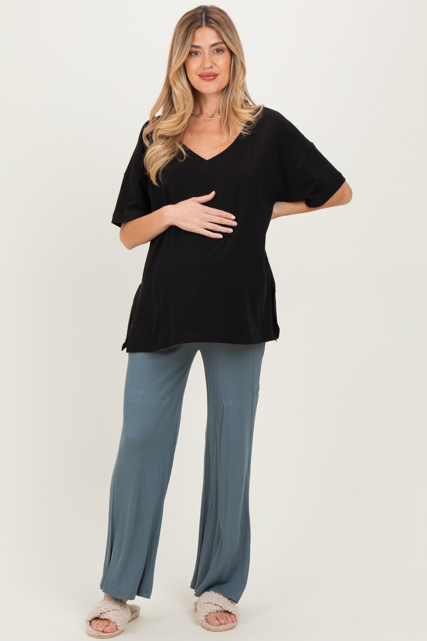 Black Oversized Reversible V-Neck Maternity Tee