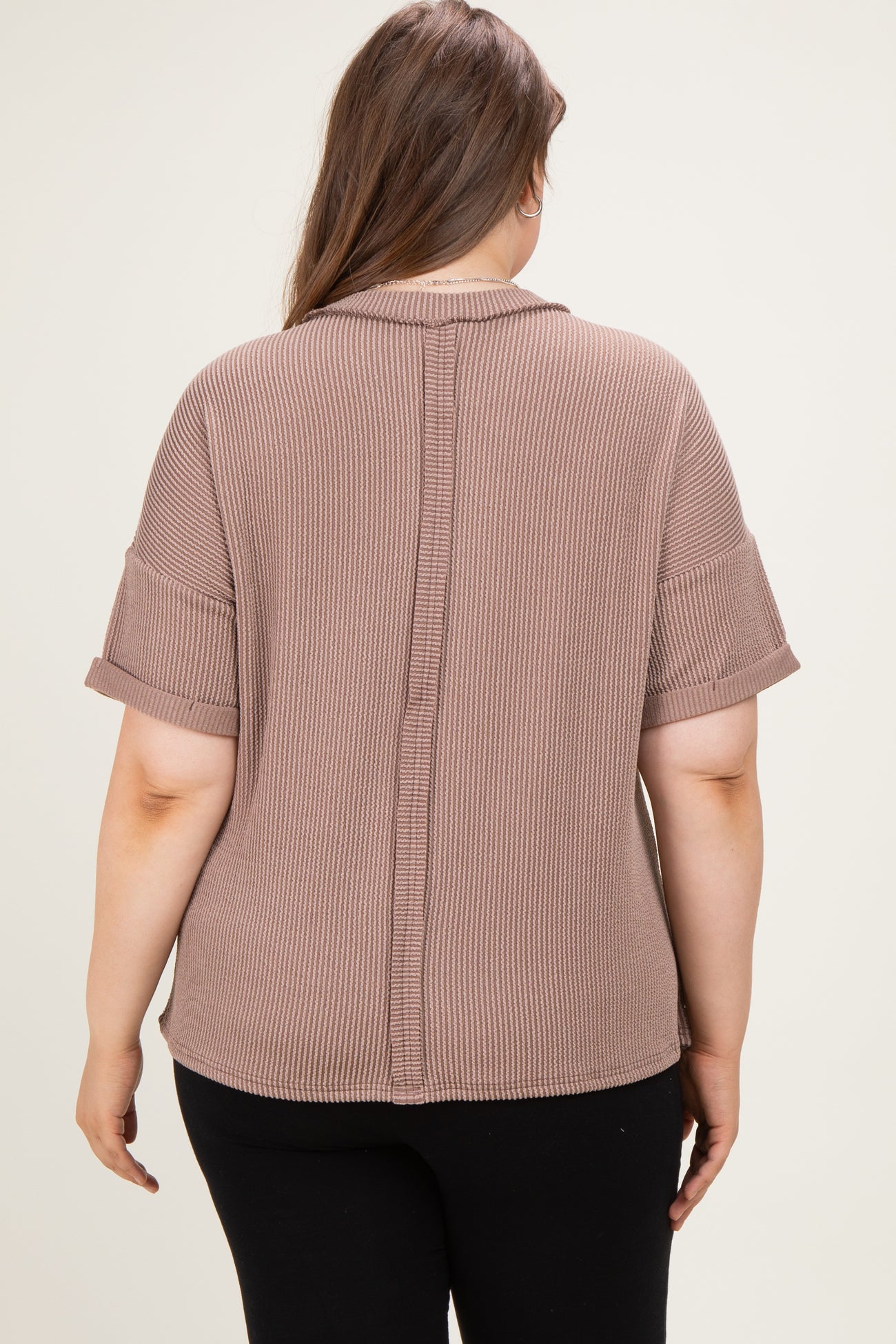 Mocha Plus Raised Rib Short Sleeve Front Pocket Maternity Top