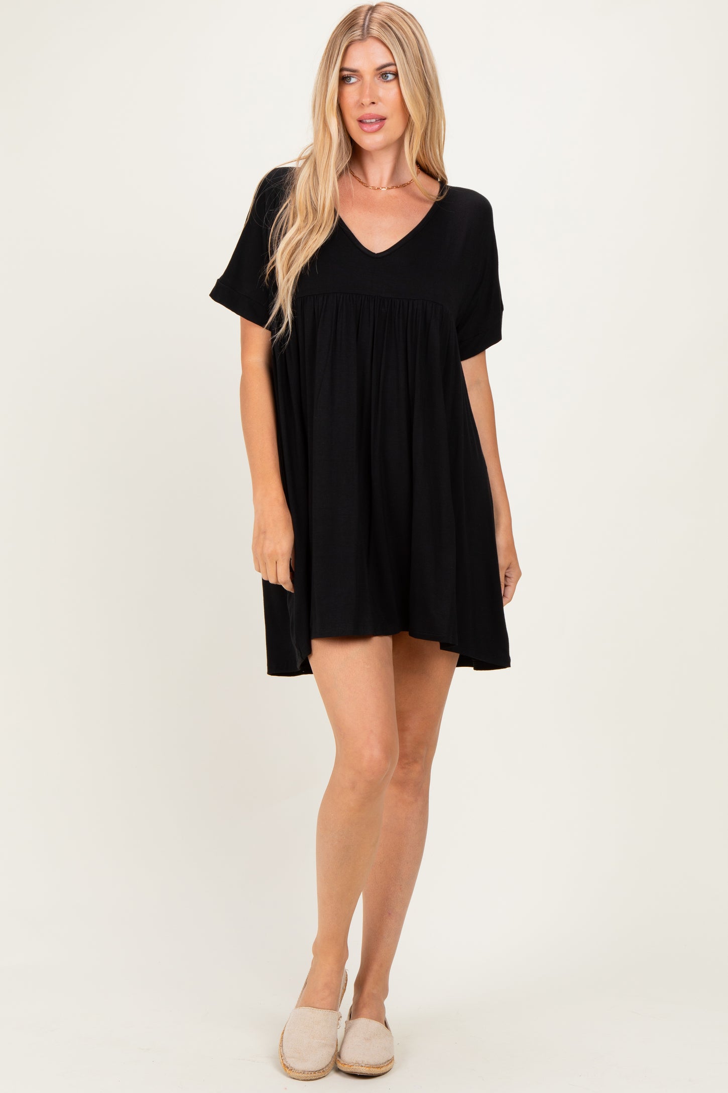 Black V-Neck Basic Maternity Dress