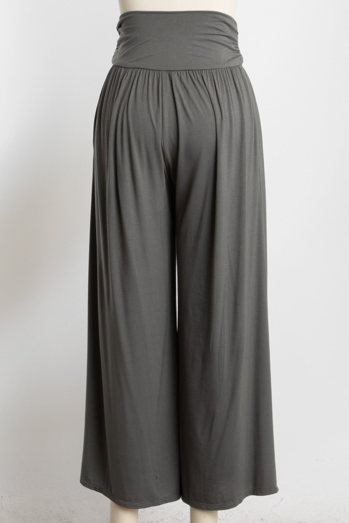 women's high-waisted gray wide-leg pants with a relaxed fit on a mannequin
