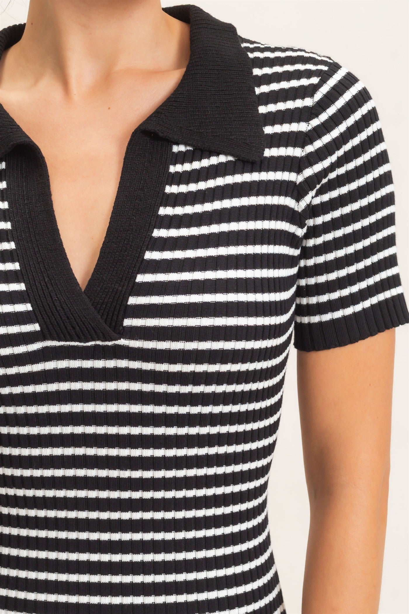 Black Ribbed Striped Collared Midi Dress