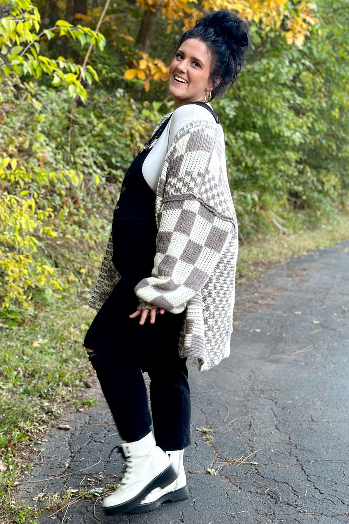 Mocha Checkered Oversized Chunky Knit Maternity Cardigan