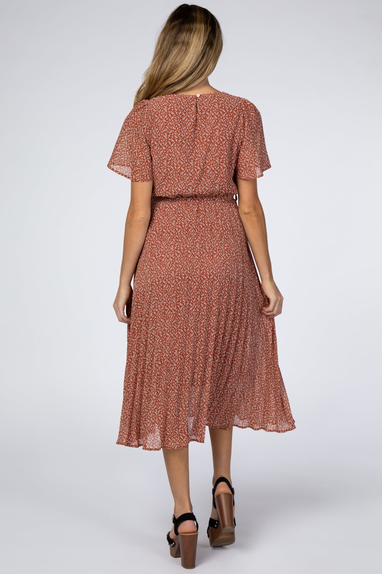 Rust Leaf Print Pleated Maternity Midi Dress